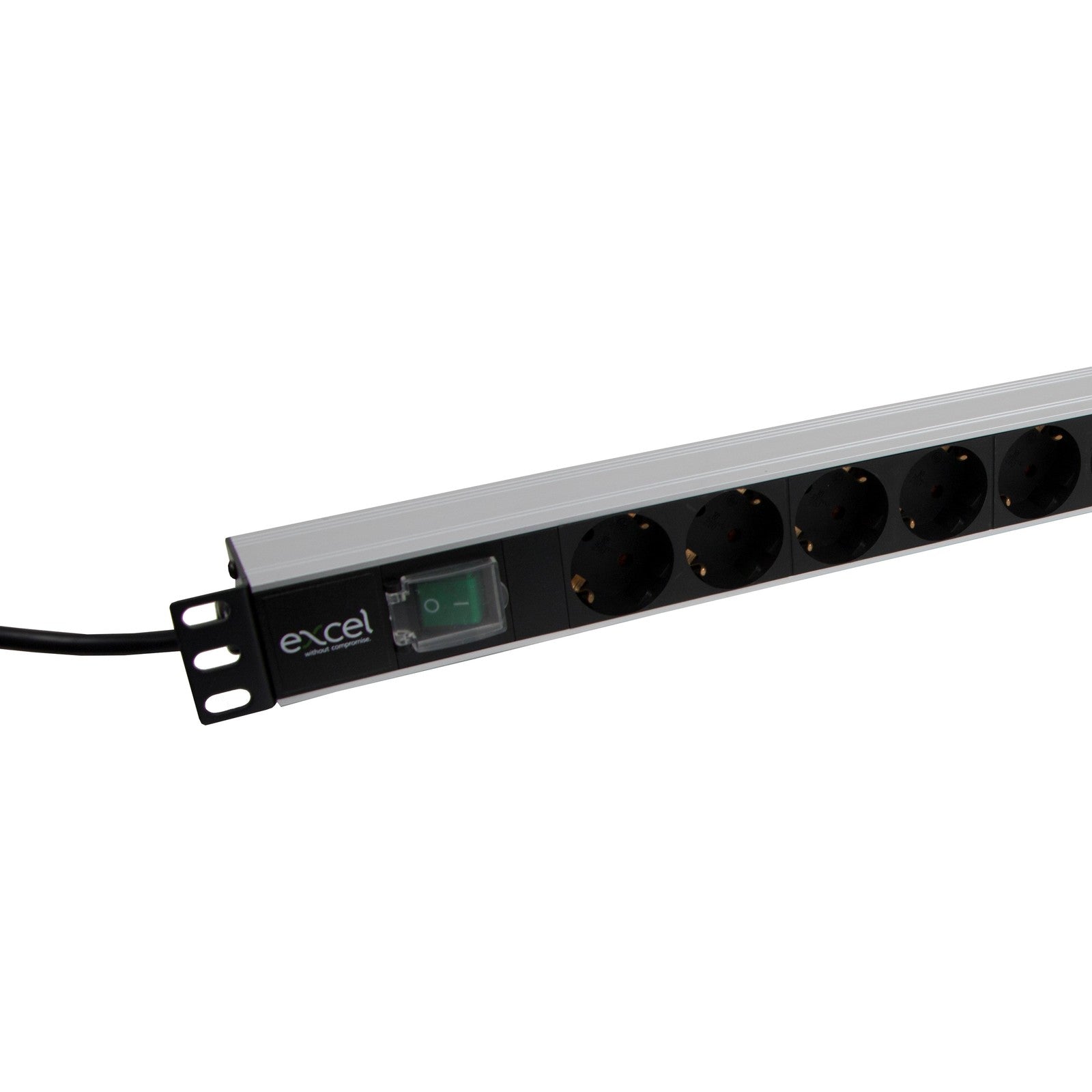 6 Way Horizontal PDU 6 x Schuko Socket Schuko Plug Switched