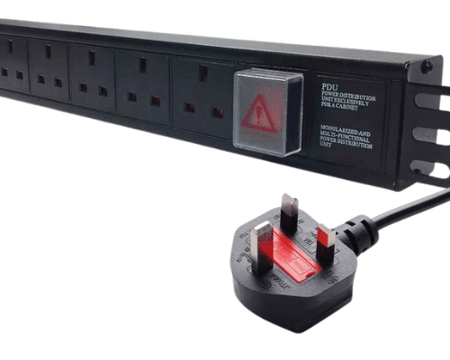 4 way Horizontal PDU 4 x UK Plug UK Plug switched